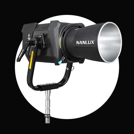 Nanlux Evoke 1200B